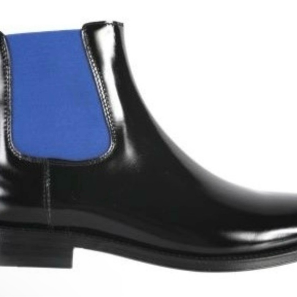 Christopher Kane Fluoro Black&Blue
Polished Leather Chelsea Boots Sz EU
42,US 11